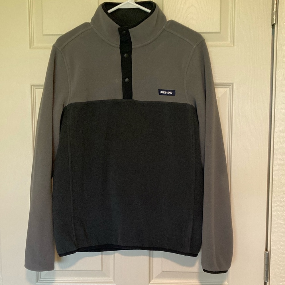 Lands' End Gray and Black Men's Pullover like new sz S
